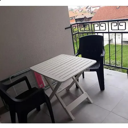 Apartment Apartman See *